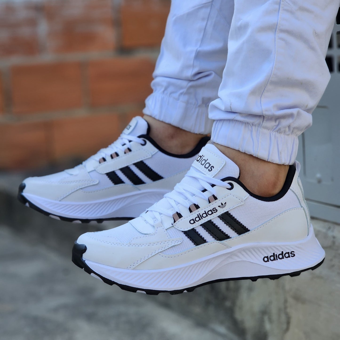 Tenis Adidas