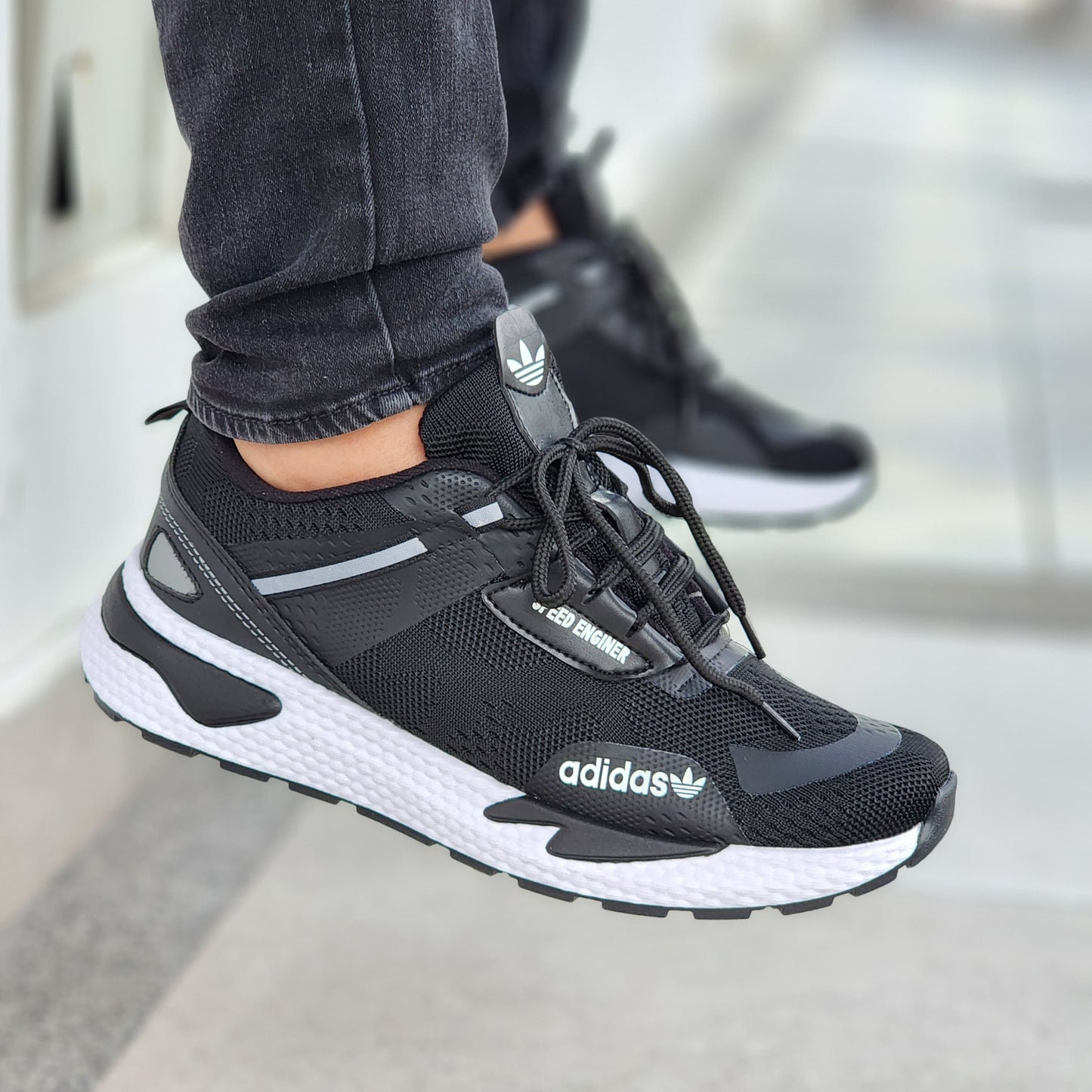 ADIDAS TAKUMI