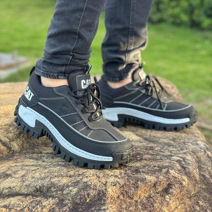 Caterpillar Intruder + Regalos 3 pares de Medias