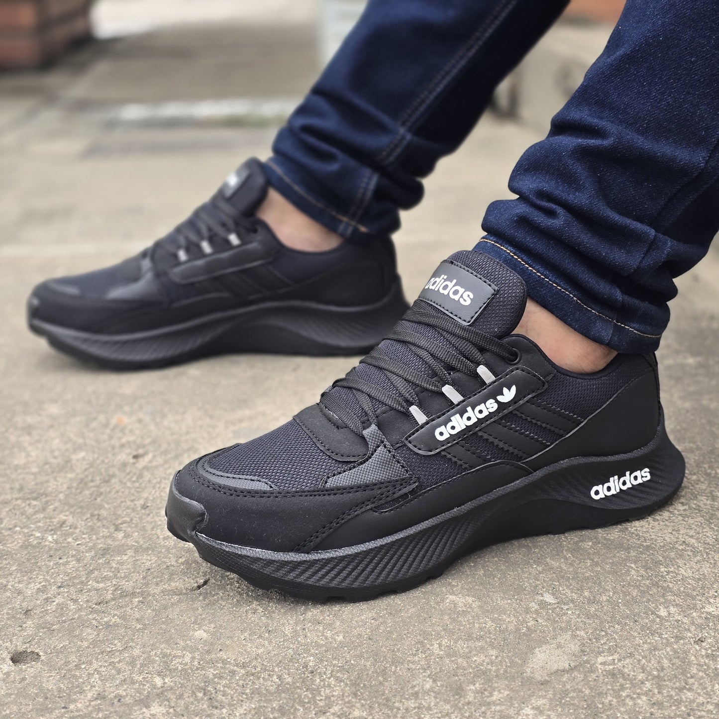 Tenis Adidas