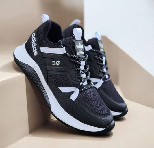 ADIDAS DQ DE CABALLERO  + Regalo 3 pares de Medias